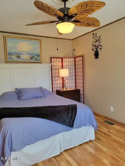 1202 E Cole Rd, Quebeck, TN 38579 photo 7