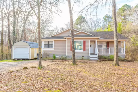1115 Magnolia St, La Fayette, GA 30728
