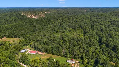 1369 Tanner Hollow Rd, Centerville, TN 37033