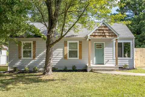 1320 Mars Dr, Nashville, TN 37217