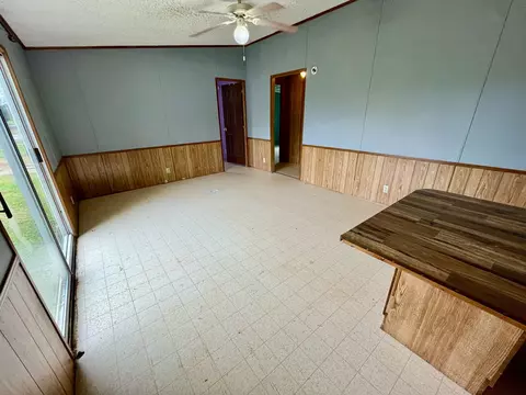 Living - 1197 Compton Rd, Murfreesboro, TN 37130 photo 2 of 2