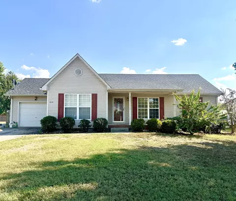 1614 London Dr # A, Columbia, TN 38401