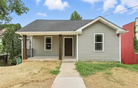 706 Cumberland Dr, Clarksville, TN 37040