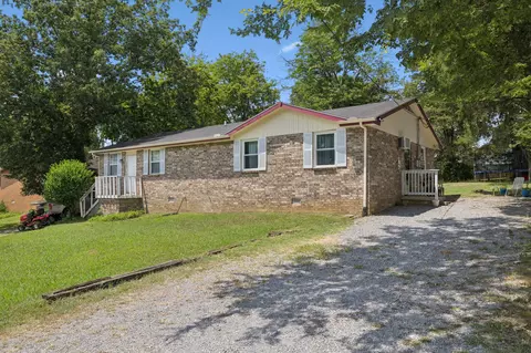 4533 Brooke Valley Dr, Hermitage, TN 37076