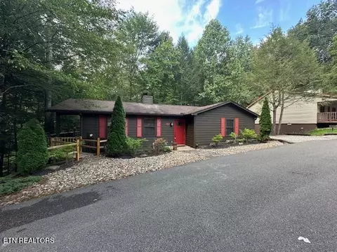 418 Laurel Trace Rd, Townsend, TN 37882