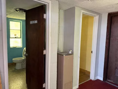 1520 John L Patterson St, Springfield, TN 37172 photo 5
