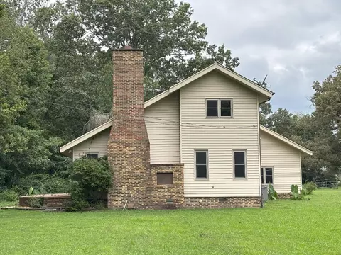 498 Houston Bell Rd, Manchester, TN 37355