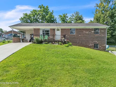 2312 Patricia Cir, Morristown, TN 37814