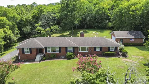 120 Bay Dr, Hendersonville, TN 37075