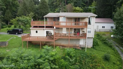 548 Sunset Hills Ln, Spring City, TN 37381