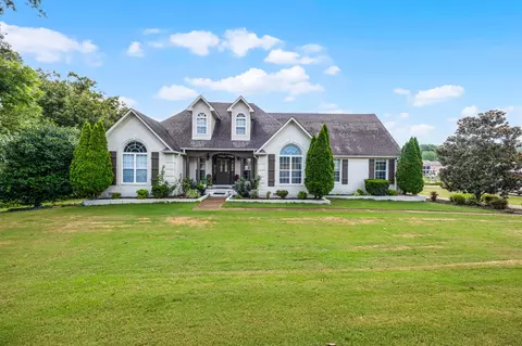 369 Eastern Shores Dr, Lexington, TN 38351