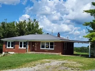 63 Rogers Ln, Moss, TN 38575