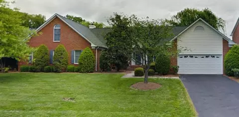 1067 Constitution Dr, Chattanooga, TN 37405