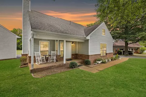 604 Darlington Pl, Nashville, TN 37211