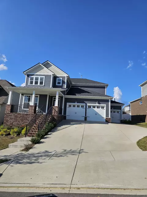 1005 Pebble Run Rd, Hendersonville, TN 37075
