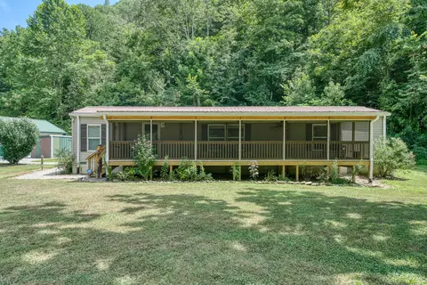 1122 Modock Hollow Rd, Celina, TN 38551