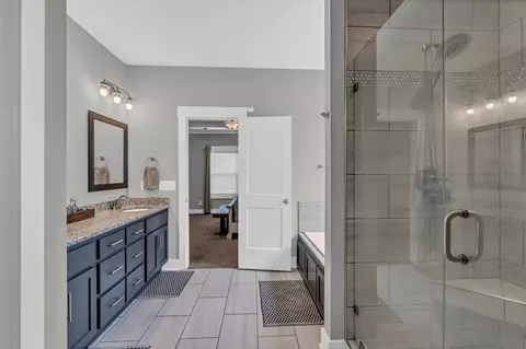 Bath - 1212 Cascadeway Dr, Murfreesboro, TN 37129 photo 1 of 6