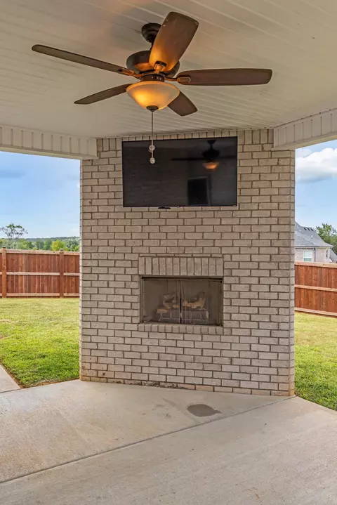 Exterior - 1212 Cascadeway Dr, Murfreesboro, TN 37129 photo 5 of 7
