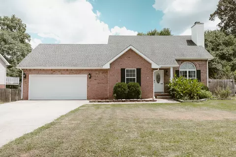 1659 Barrywood Cir E, Clarksville, TN 37042
