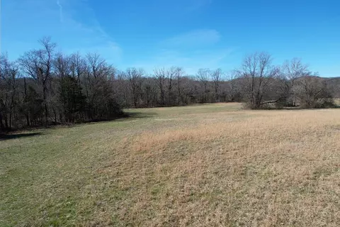 5 Cool Springs Rd, Thompsons Station, TN 37179