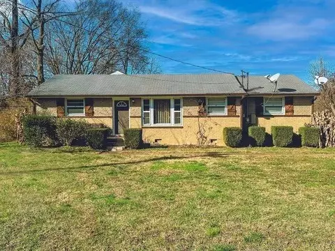 340 Foxglove Dr, Nashville, TN 37211