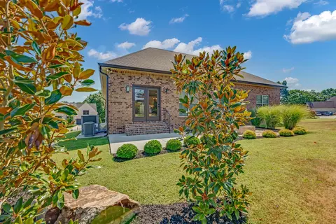 Exterior - 120 Augusta Trl, Springfield, TN 37172 photo 6 of 10