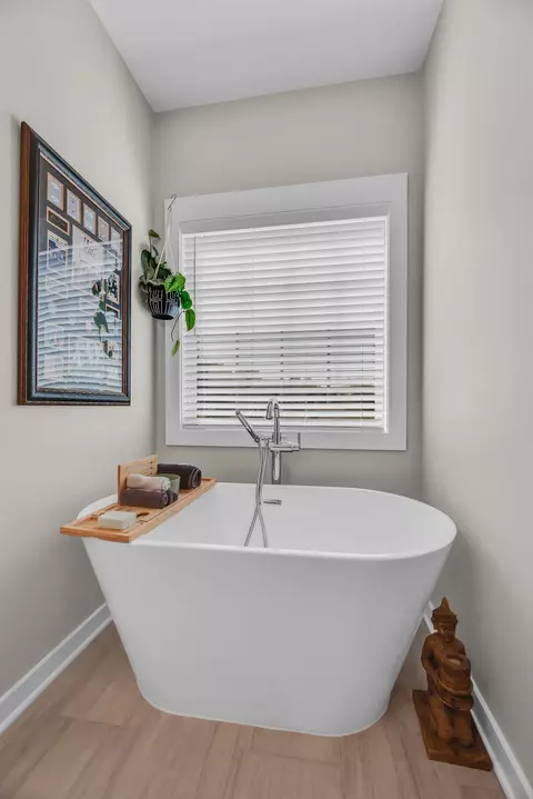 Bath - 120 Augusta Trl, Springfield, TN 37172 photo 4 of 5
