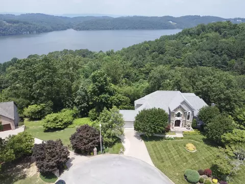 5703 Laurel Ridge Rd, Chattanooga, TN 37416