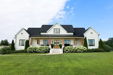 709 Harris Ln, Gallatin, TN 37066