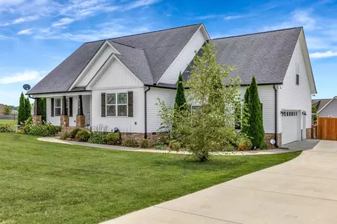 239 Executive Ct, Manchester, TN 37355