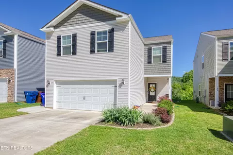 162 Harbour Pointe Ln, Oak Ridge, TN 37830