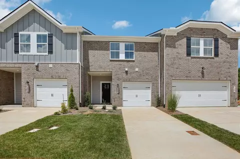 7137 Cedarcrest Ln, Fairview, TN 37062