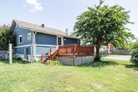 Exterior - 320 Cherry St, Madison, TN 37115 photo 4 of 9