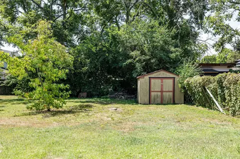 Exterior - 320 Cherry St, Madison, TN 37115 photo 7 of 9
