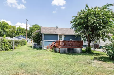 Exterior - 320 Cherry St, Madison, TN 37115 photo 5 of 9
