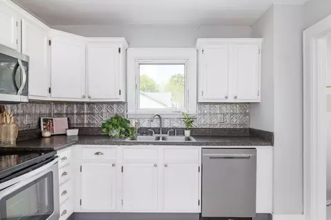 Kitchen - 320 Cherry St, Madison, TN 37115 photo 2 of 5