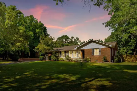 4916 Salem Dr, Nashville, TN 37211