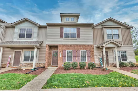 5449 Perlou Ln, Murfreesboro, TN 37128