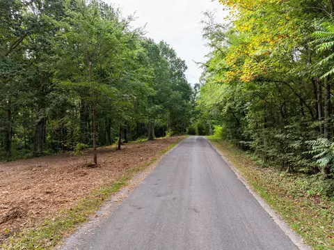0 Apache Trl, Pegram, TN 37143 photo 2