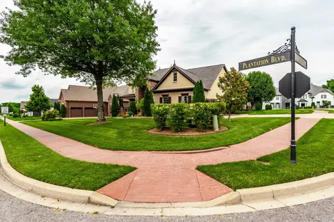 1200 Charles Reed Ct, Gallatin, TN 37066