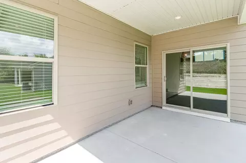 Exterior - 1027 Riverview Run, Madison, TN 37115 photo 5 of 7