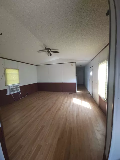 198 Everett Watson Rd, Dover, TN 37058 photo 2
