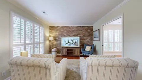 Living - 305 Neely Ct, Franklin, TN 37067 photo 1 of 3