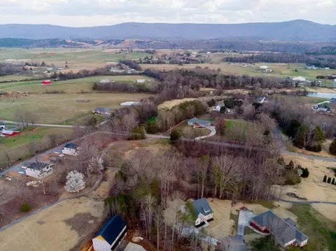 View/Area - 35 Green View Dr, Dunlap, TN 37327 photo 2 of 2