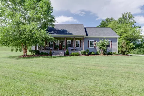 11076 Highway 52 W, Westmoreland, TN 37186