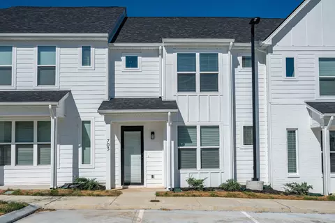 703 Laura Ward Pl, Lebanon, TN 37087