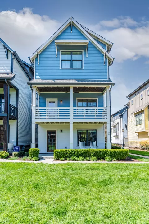 700 Centerpoint Ln, Nashville, TN 37209