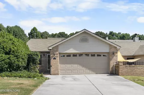817 Villaview Way, Knoxville, TN 37920