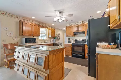 2820 Skyview Dr, Centerville, TN 37033 photo 14