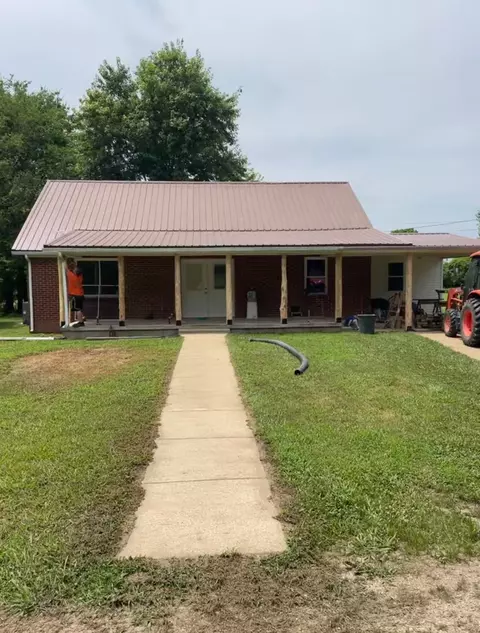 452 Horseshoe Bend Rd, Linden, TN 37096